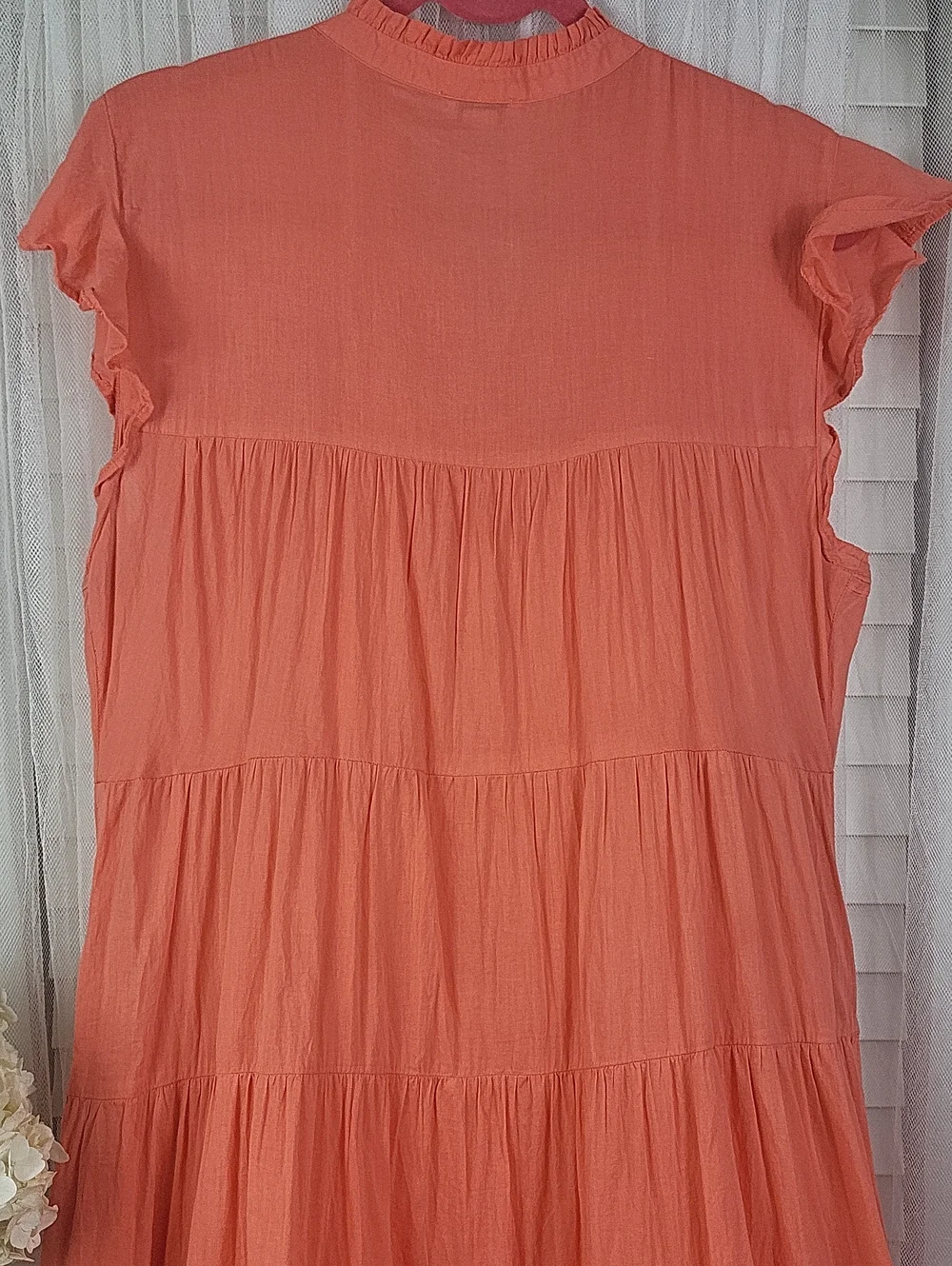 Sundance Coral Ruffled V-Neck Dress. Size M